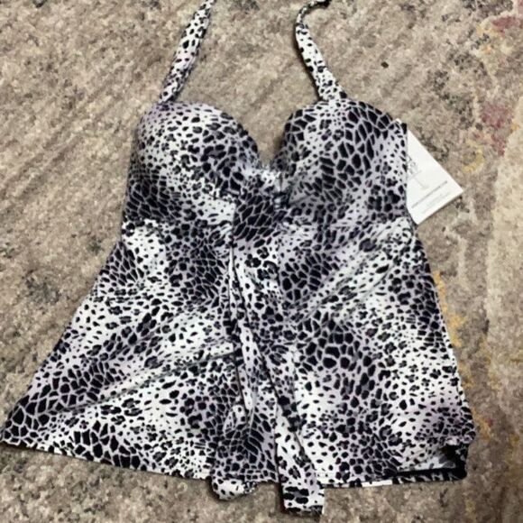 New. COCO REEF 5-way Animal print tankini 32/34C. Normally $89 - Picture 6 of 10